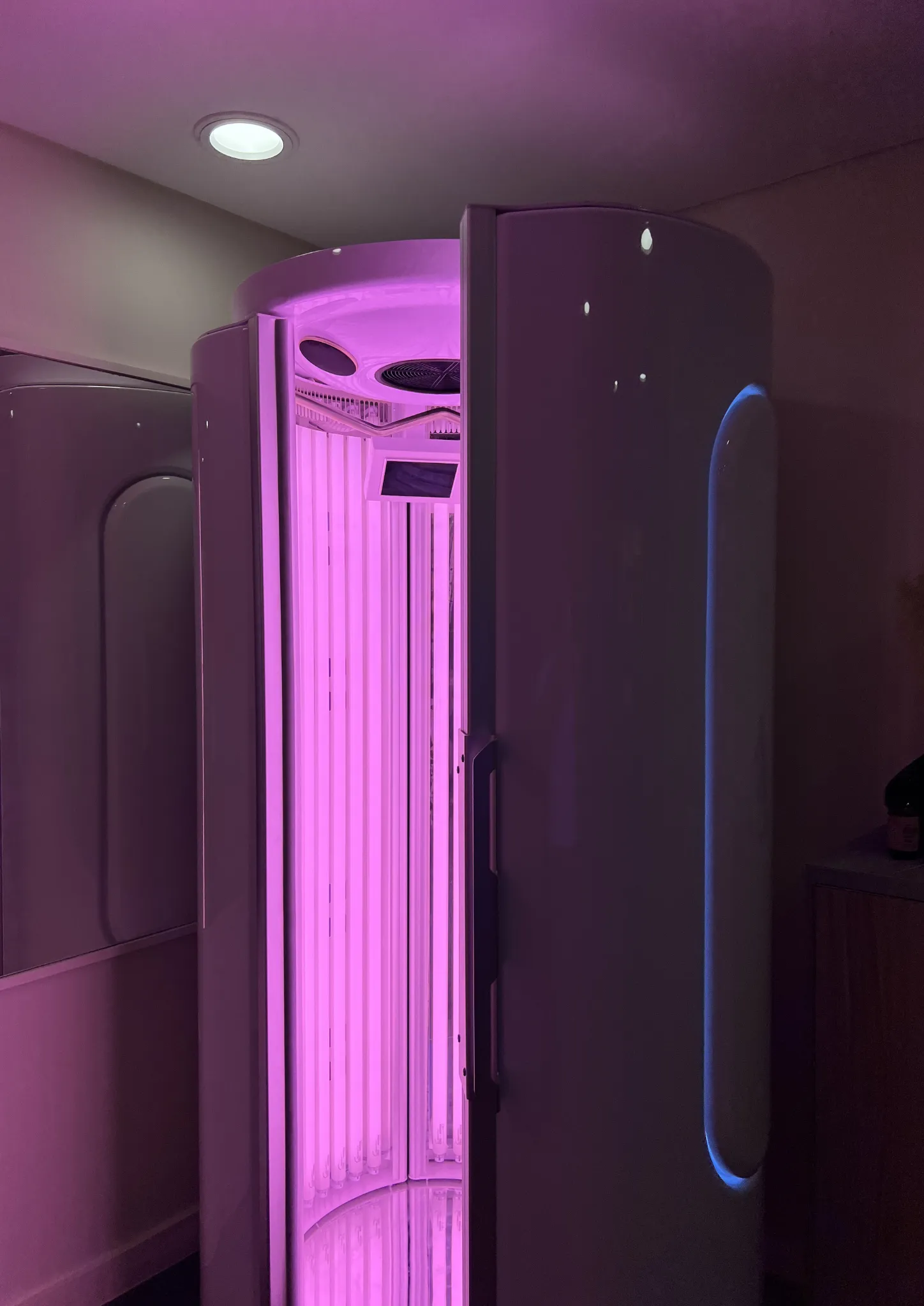 Collagen Tan Can environment